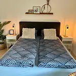 Gemuetliches Doppelzimmer Mit Gartenblick Und Oev Homestay *