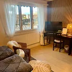 Gemuetliches Doppelzimmer Mit Gartenblick Und Oev Privat bolig