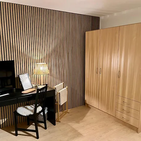 Gemuetliches Doppelzimmer Mit Gartenblick Und Oev * Steffisburg