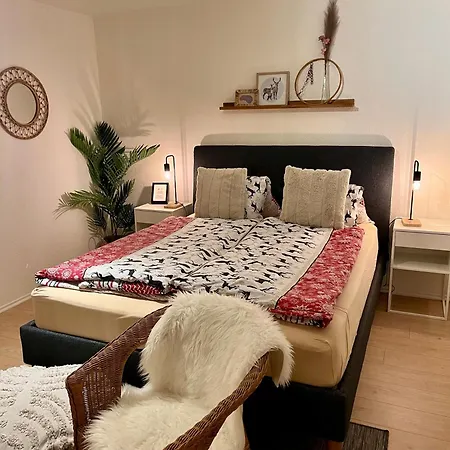 Gemuetliches Doppelzimmer Mit Gartenblick Und Oev Steffisburg