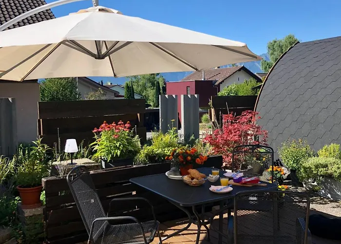 בית אירוח Gemuetliches Doppelzimmer Mit Gartenblick Und Oev
