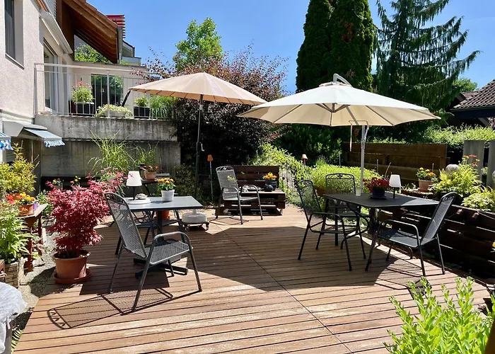 Gemuetliches Doppelzimmer Mit Gartenblick Und Oev