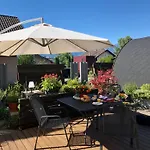 Habitación en casa particular Gemuetliches Doppelzimmer Mit Gartenblick Und Oev