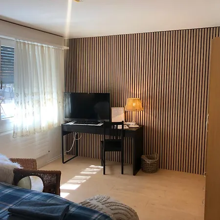 Zulg-doppelzimmer Mit Gartenblick *